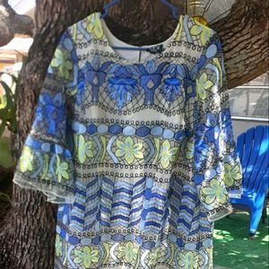 Elegant Eci embroidered dress XXL